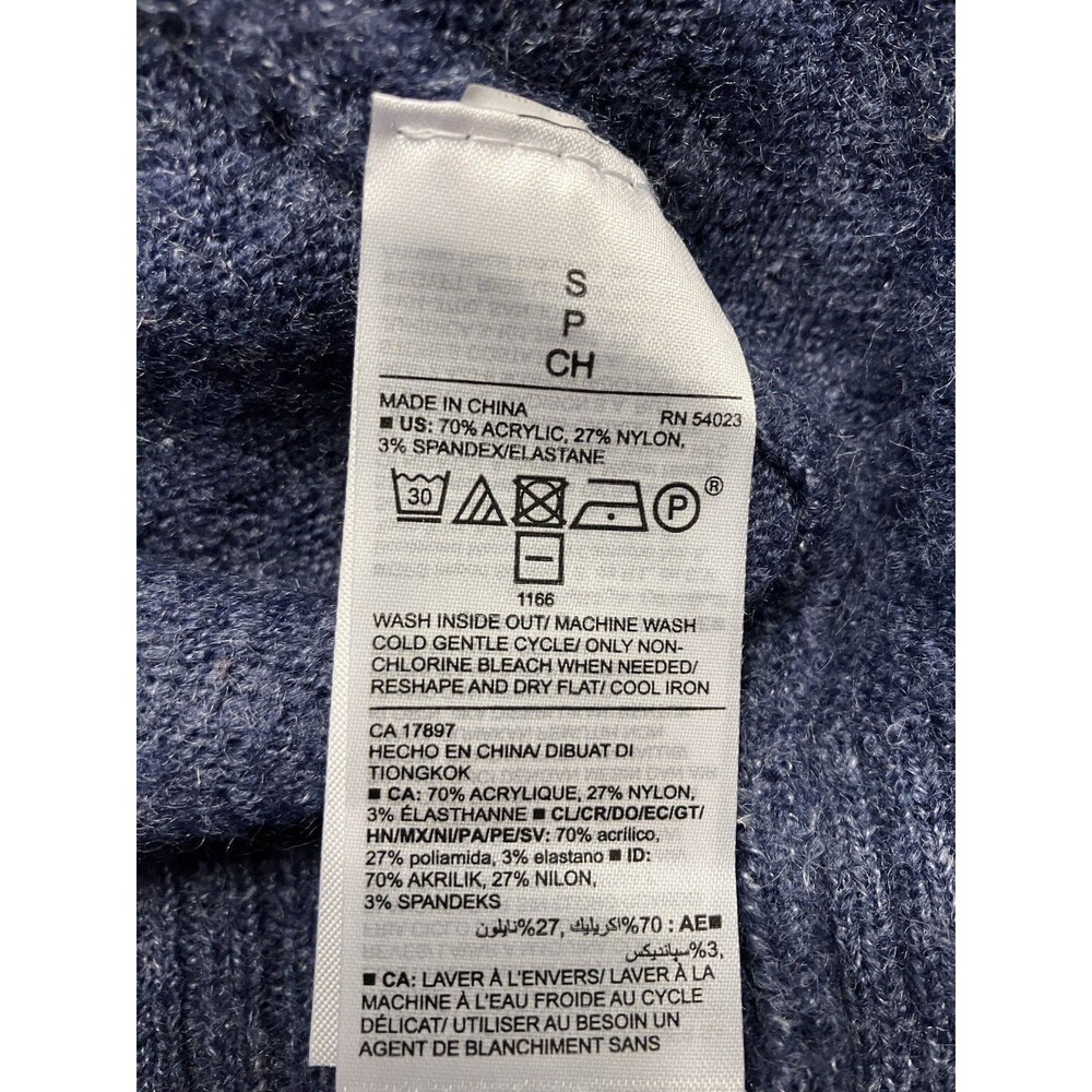 Women's Old Navy Soft Blue Cardigan Sweater SIze Small - Picture 3 of 5